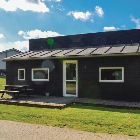 Awesome Home In Spjald With Wifi Exterior photo